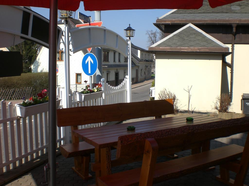 Pension Zur Wartburg Olbernhau Bagian luar foto